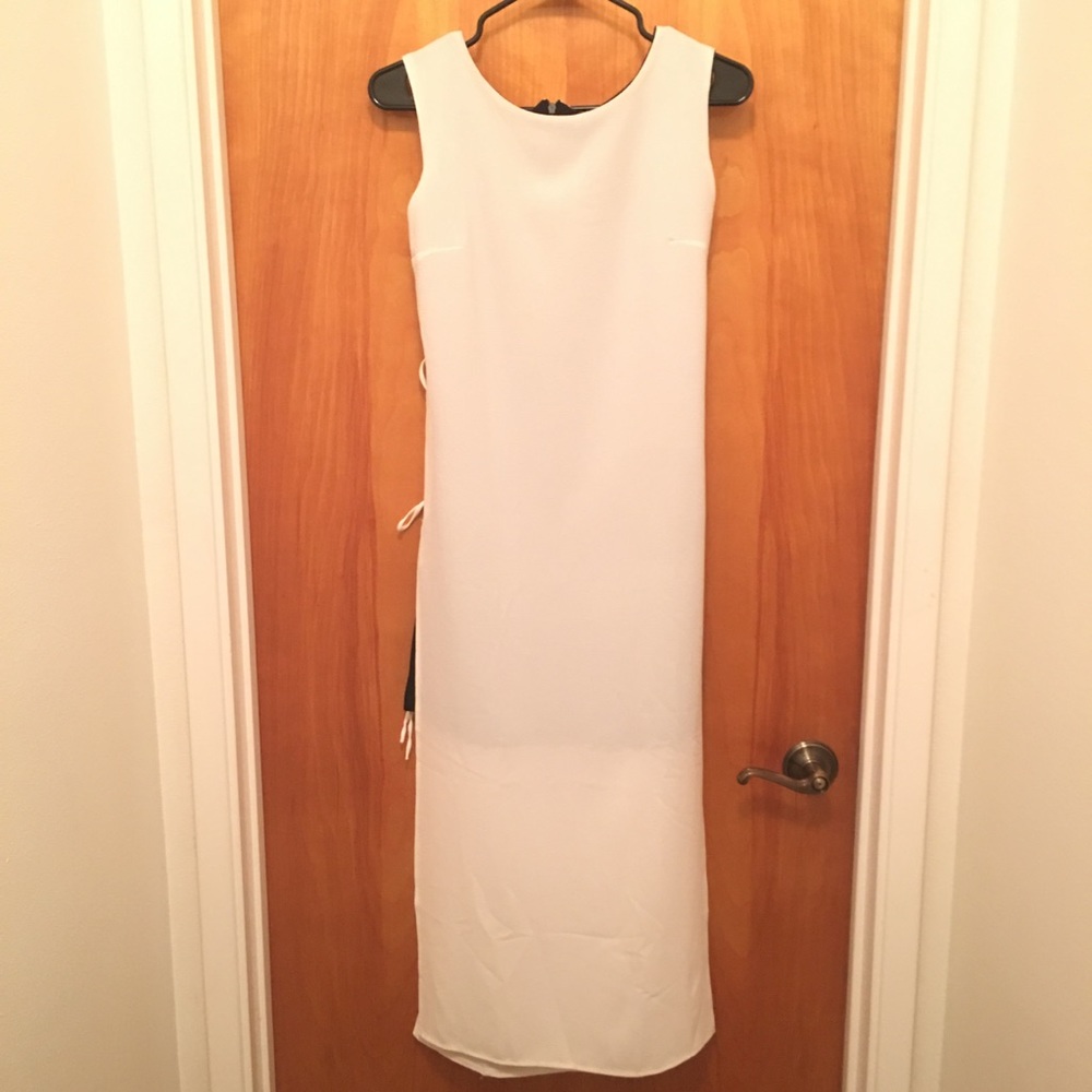NWT 🖤 Black and White Contrast Overlay Dress Sz L - Picture 4 of 4
